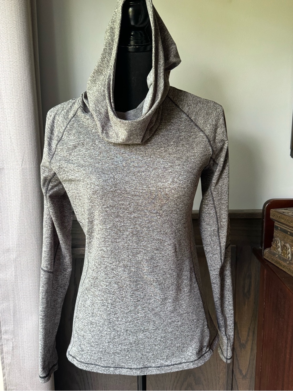 Saucony Heather Gray Cowl Neck Pullover small